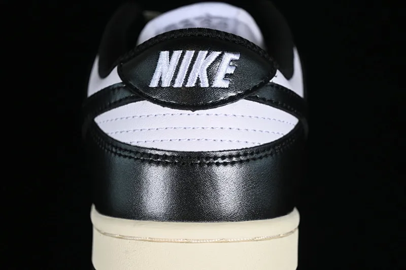 All categories Nk SB Dunk series Nk SB Dunk Low low-top sneakers Nk Dunk Low "Vintage Panda" replica distressed panda low-top casual sneakers FQ8899-100